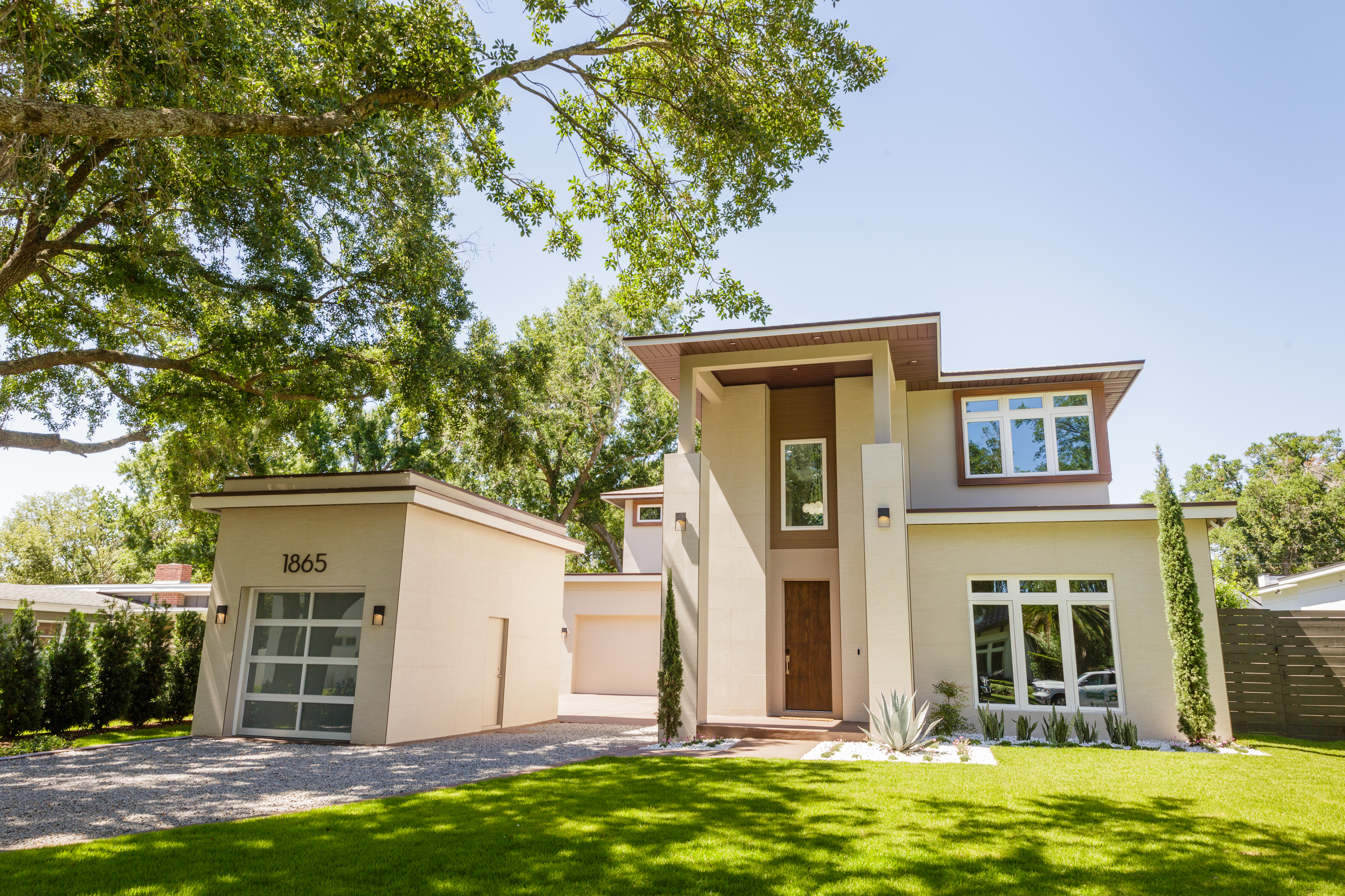 Grinnell Modern: Front Elevation